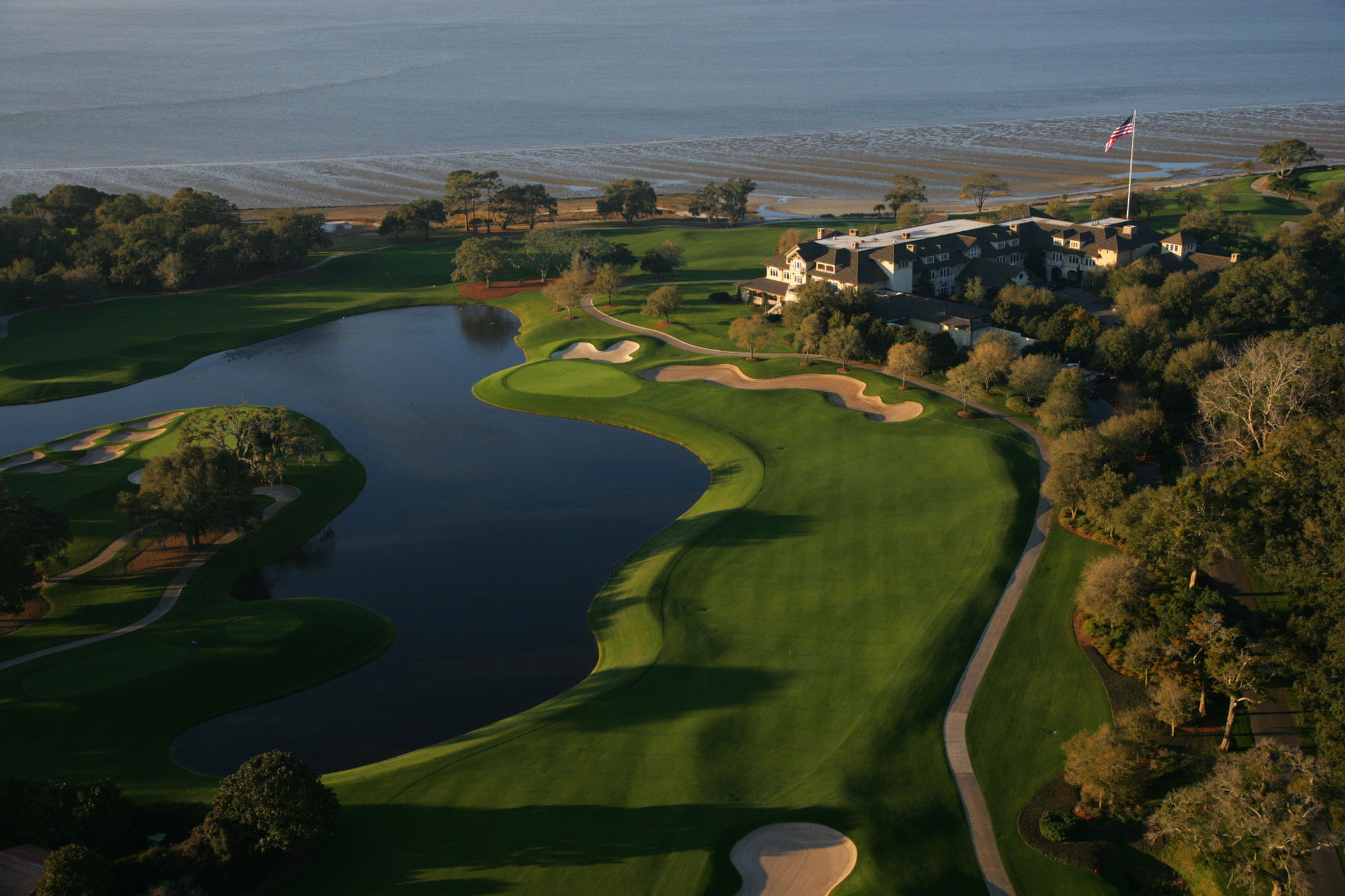Why do so many tour players live at Sea Island? Its pretty simple, re This is the Loop Golf Digest