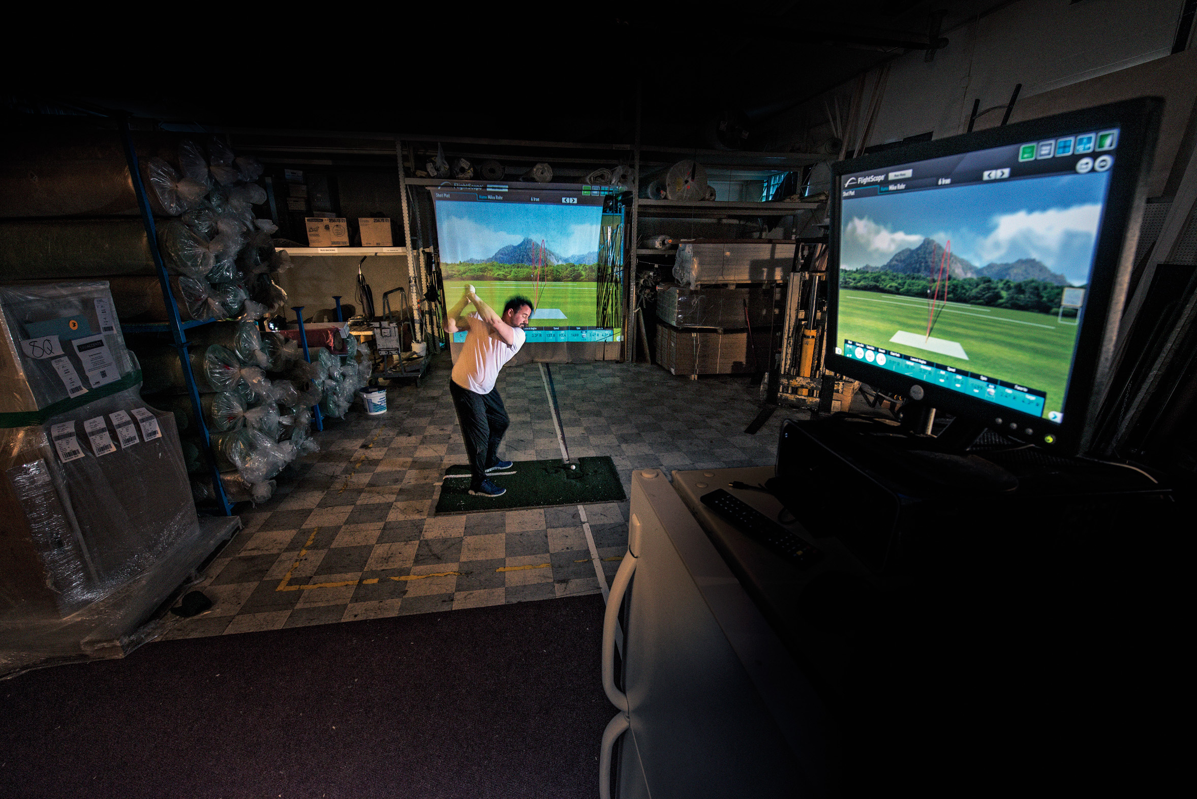 Do It Yourself: How To Build Your Own Simulator | Golf Digest