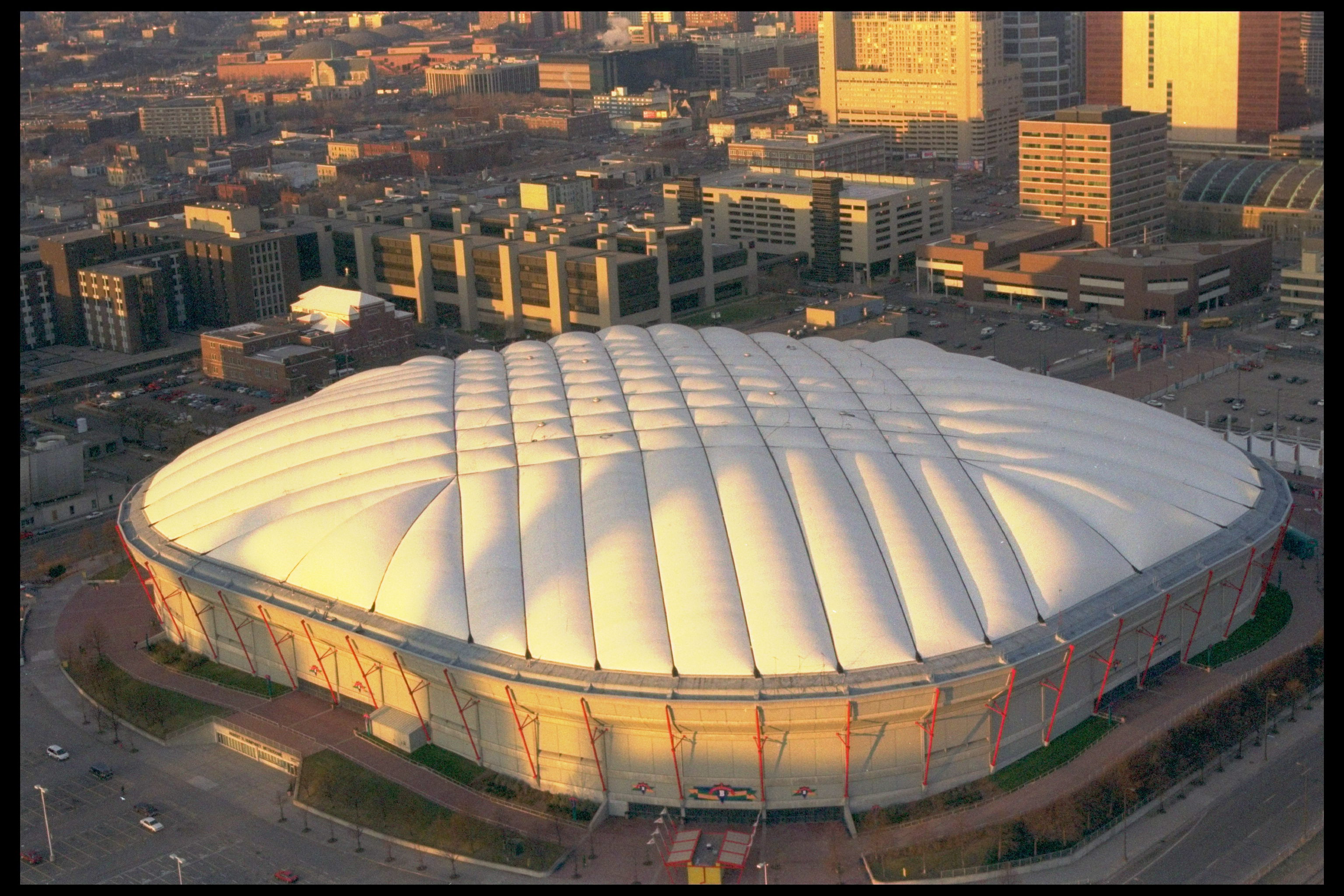 Super Bowl and World Series at Shared Stadiums: A History - Football Stadium  Digest
