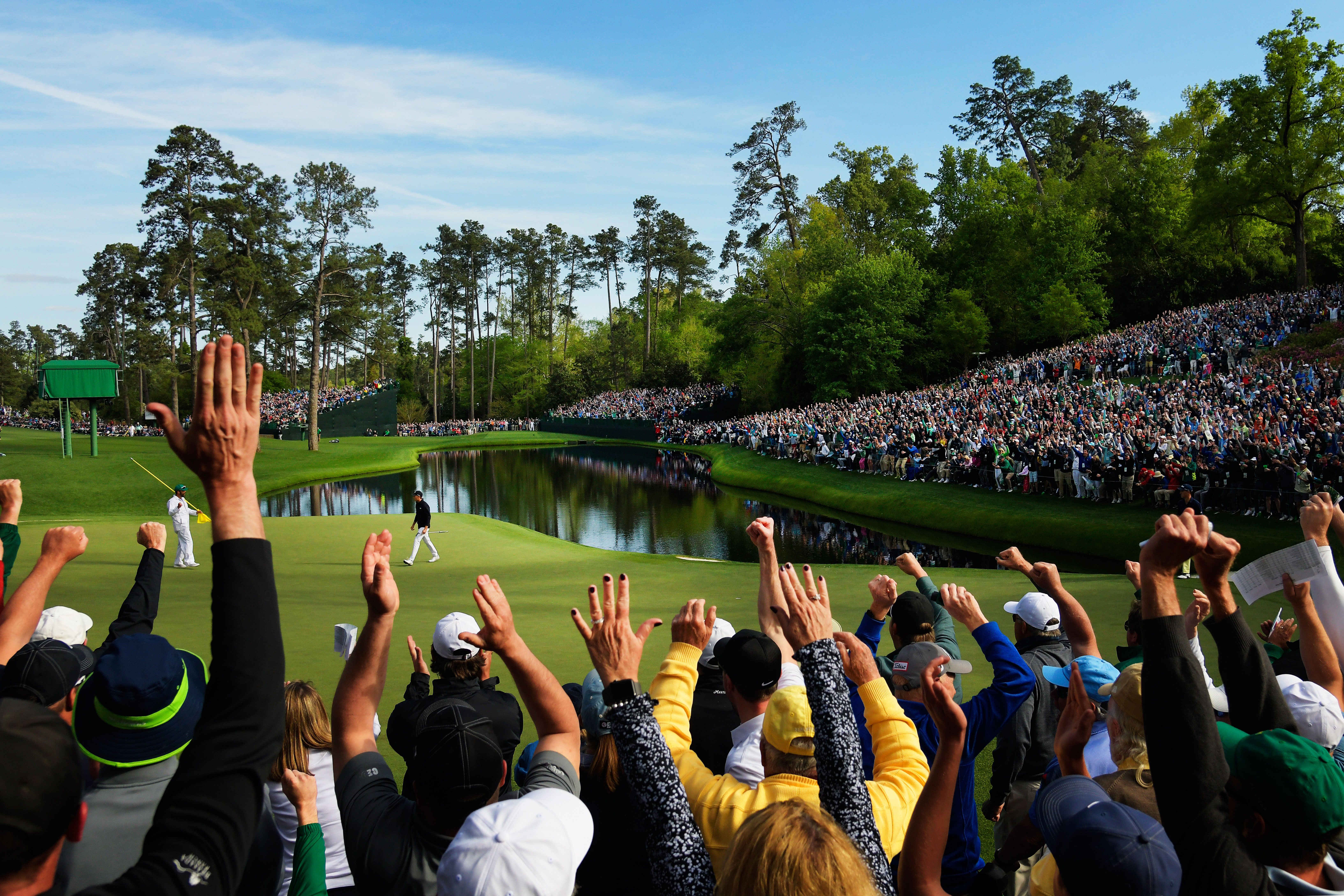 Masters 2018 Is it better to watch the Masters on TV or in person? Golf News and Tour Information Golf Digest