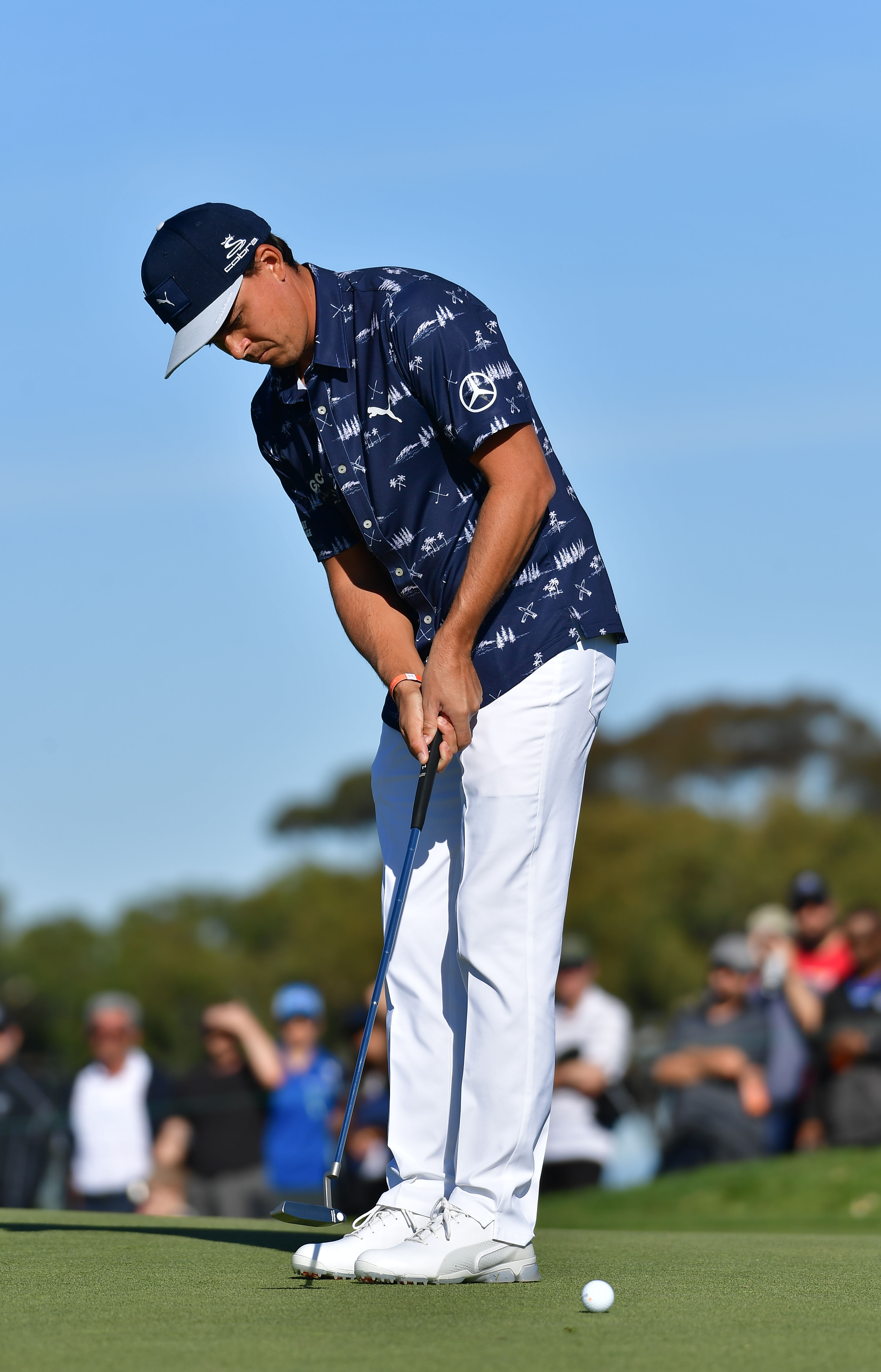 Can you pull off this untucked Rickie Fowler look? | Golf Equipment: Clubs, Bags | Golf Digest