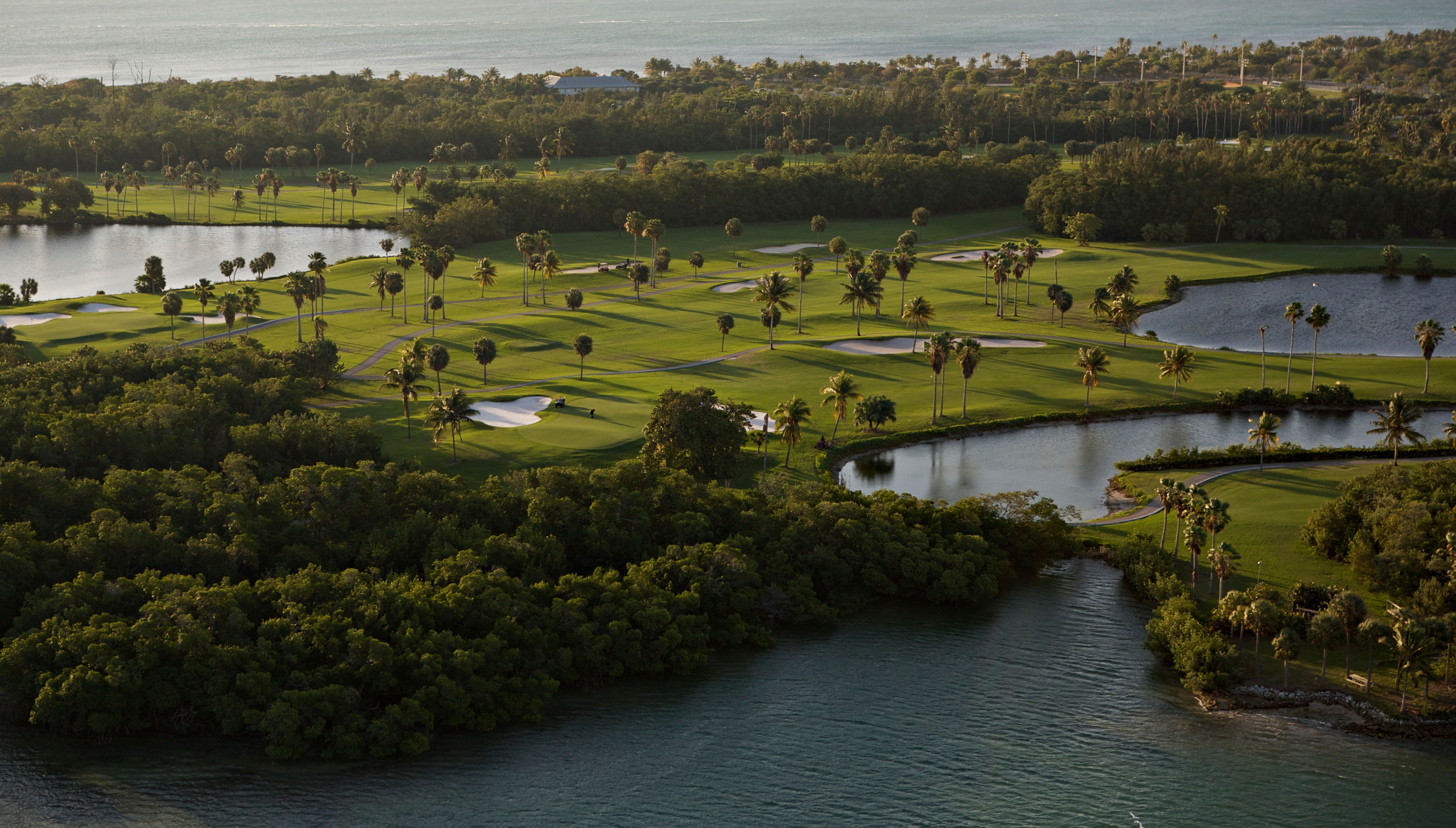 Crandon Golf at Key Biscayne, Courses
