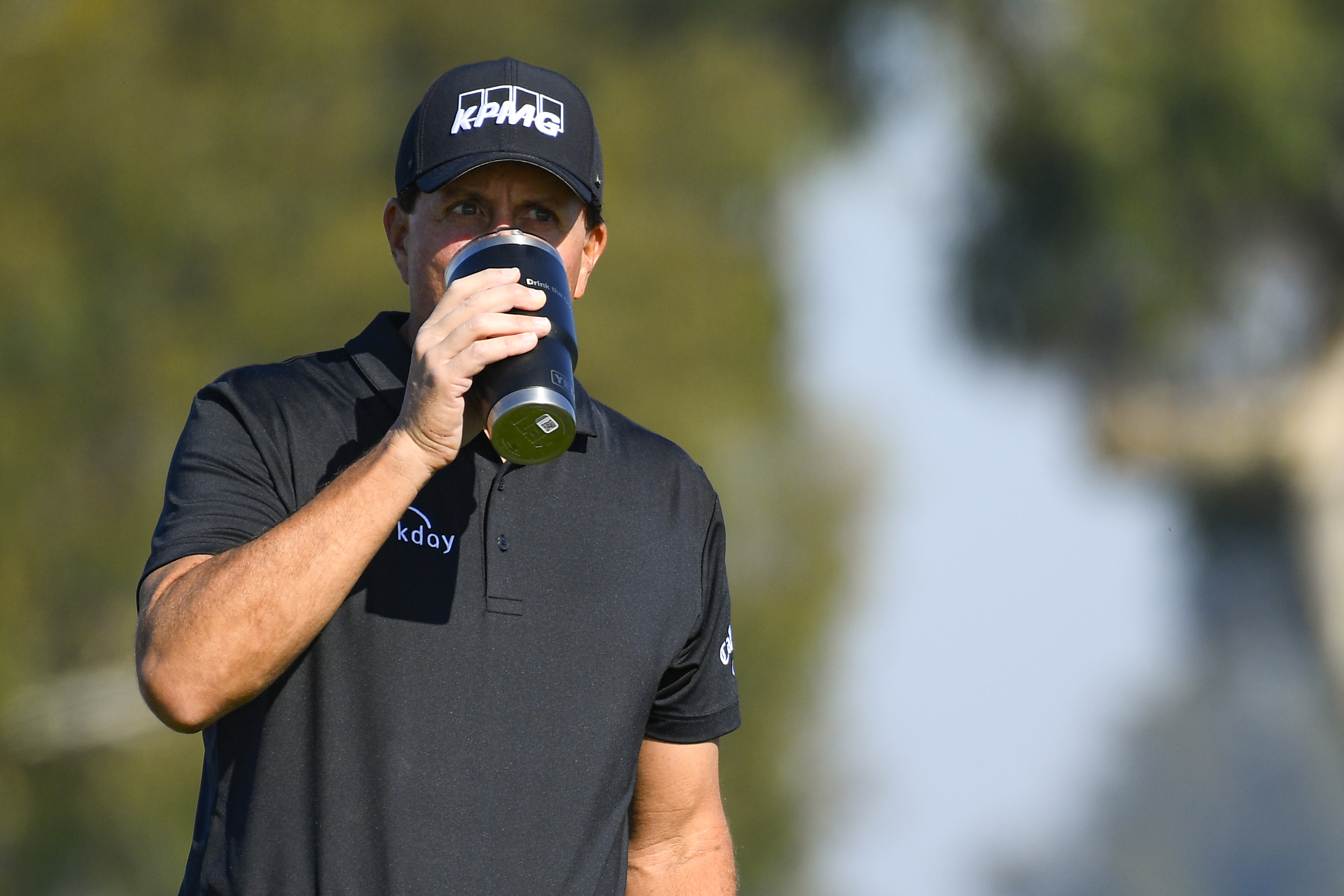 What is Phil Mickelson's Special Coffee Mix, and how did it help him l...