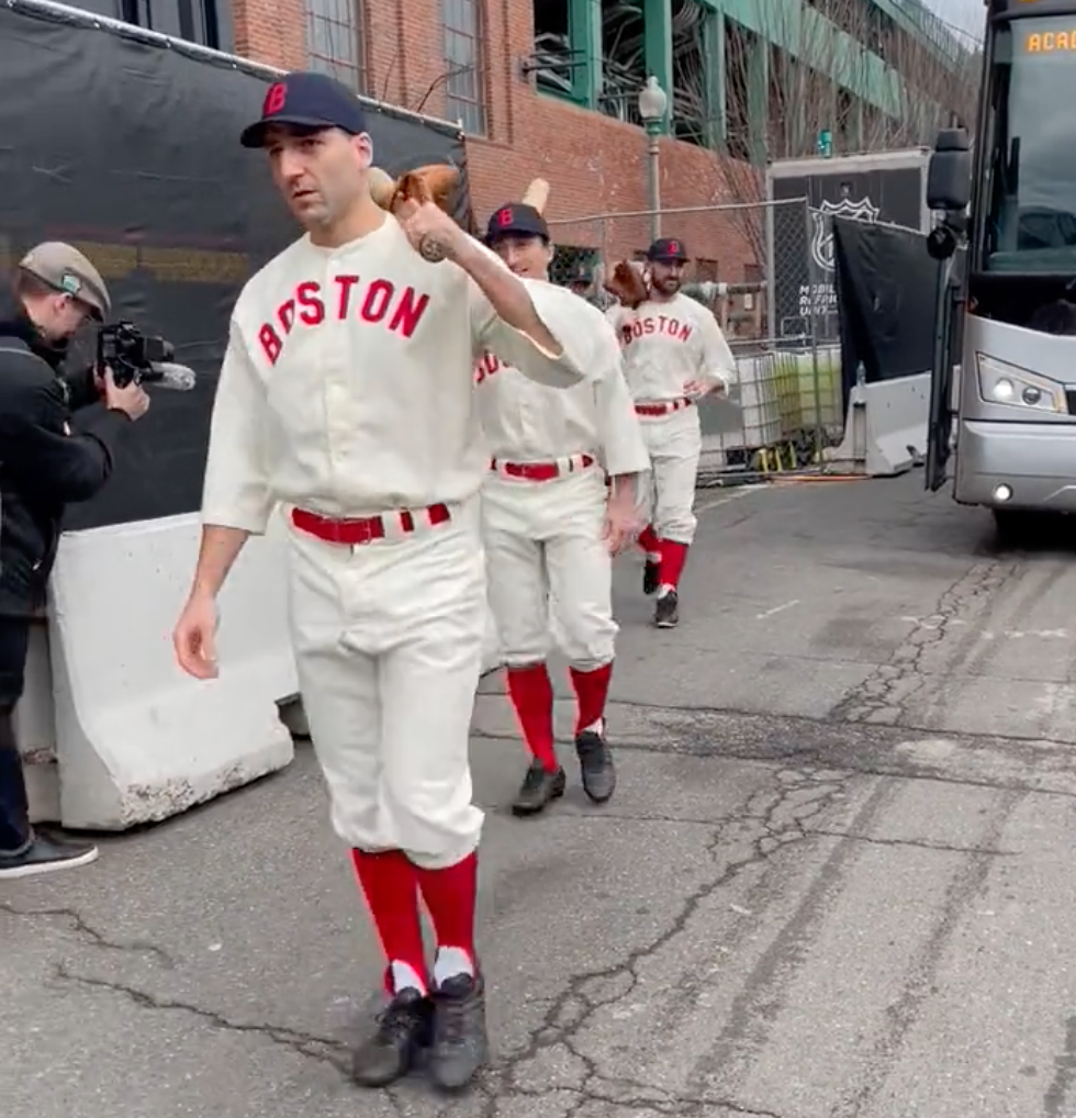 bruins dressed as red sox
