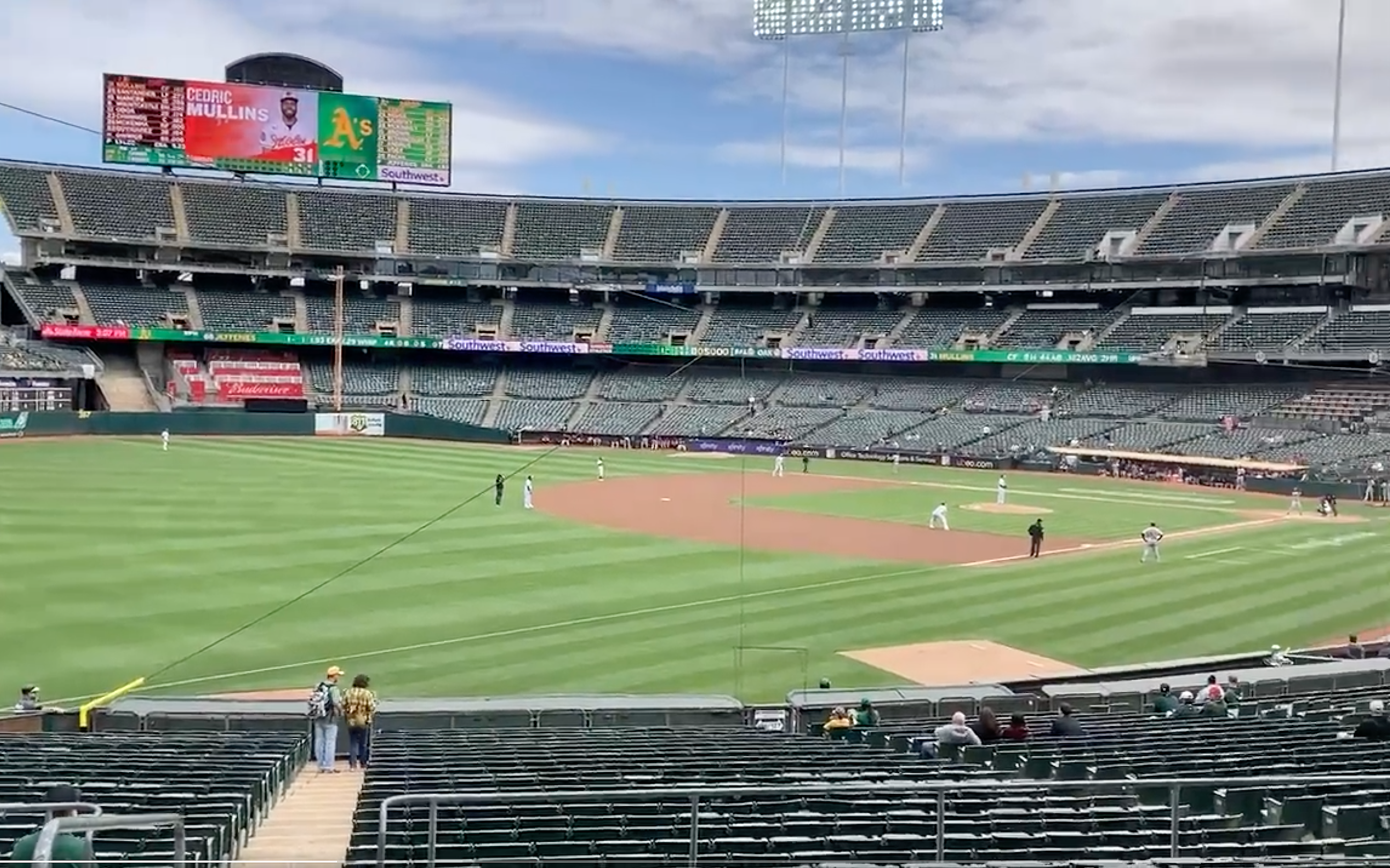 Briggs: Here's what it's like to attend an MLB game in an empty stadium