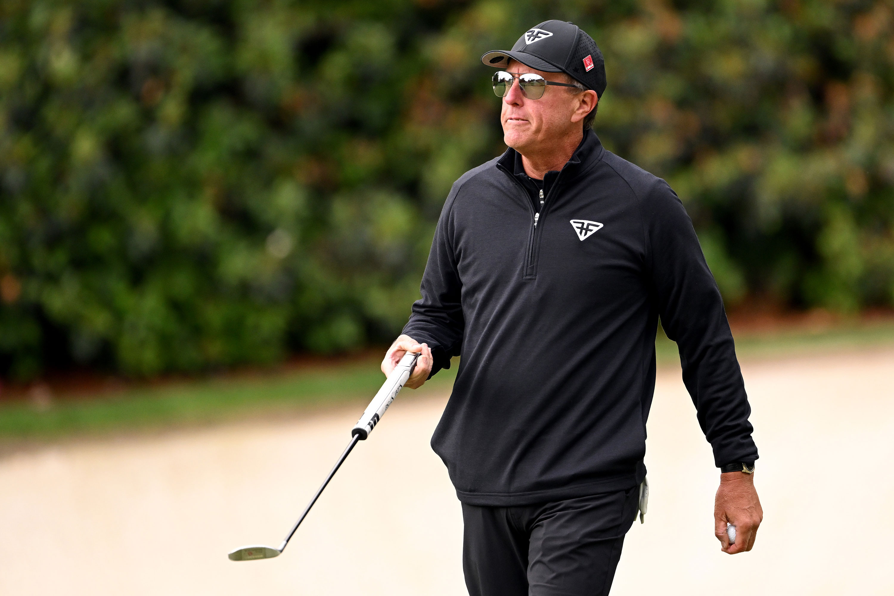 Mickelson Sounds off on Twitter – OWGR “Collusion – to help get JM his TV Money”
