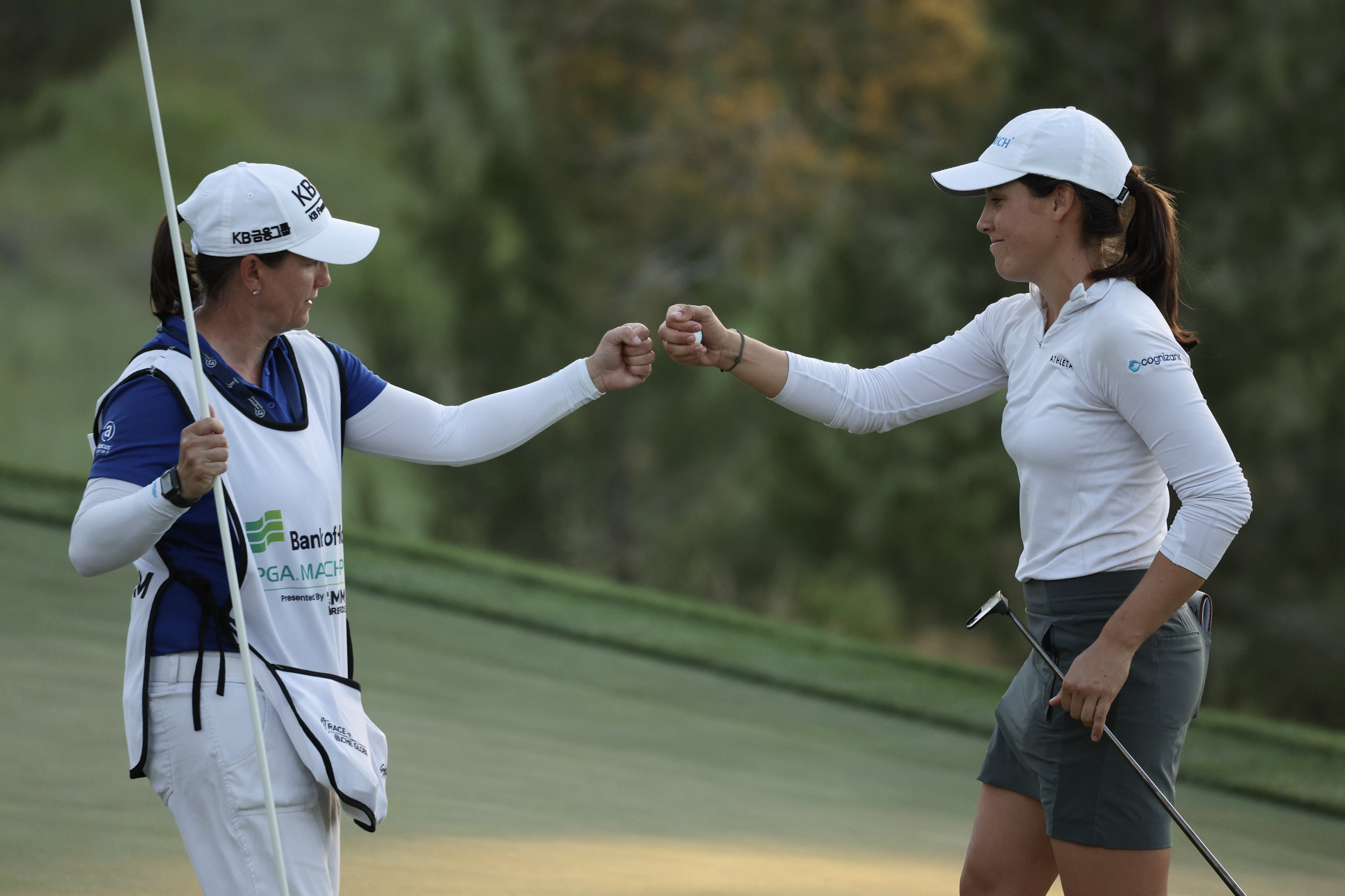 Women's Golf Apparel Still Taking Shape - SCOREGolf